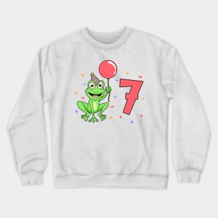 I am 7 with frog - kids birthday 7 years old Crewneck Sweatshirt